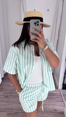 CHEMISE
