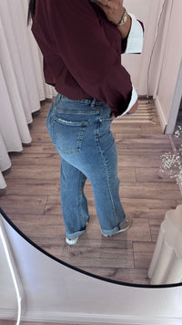 JEANS MOM