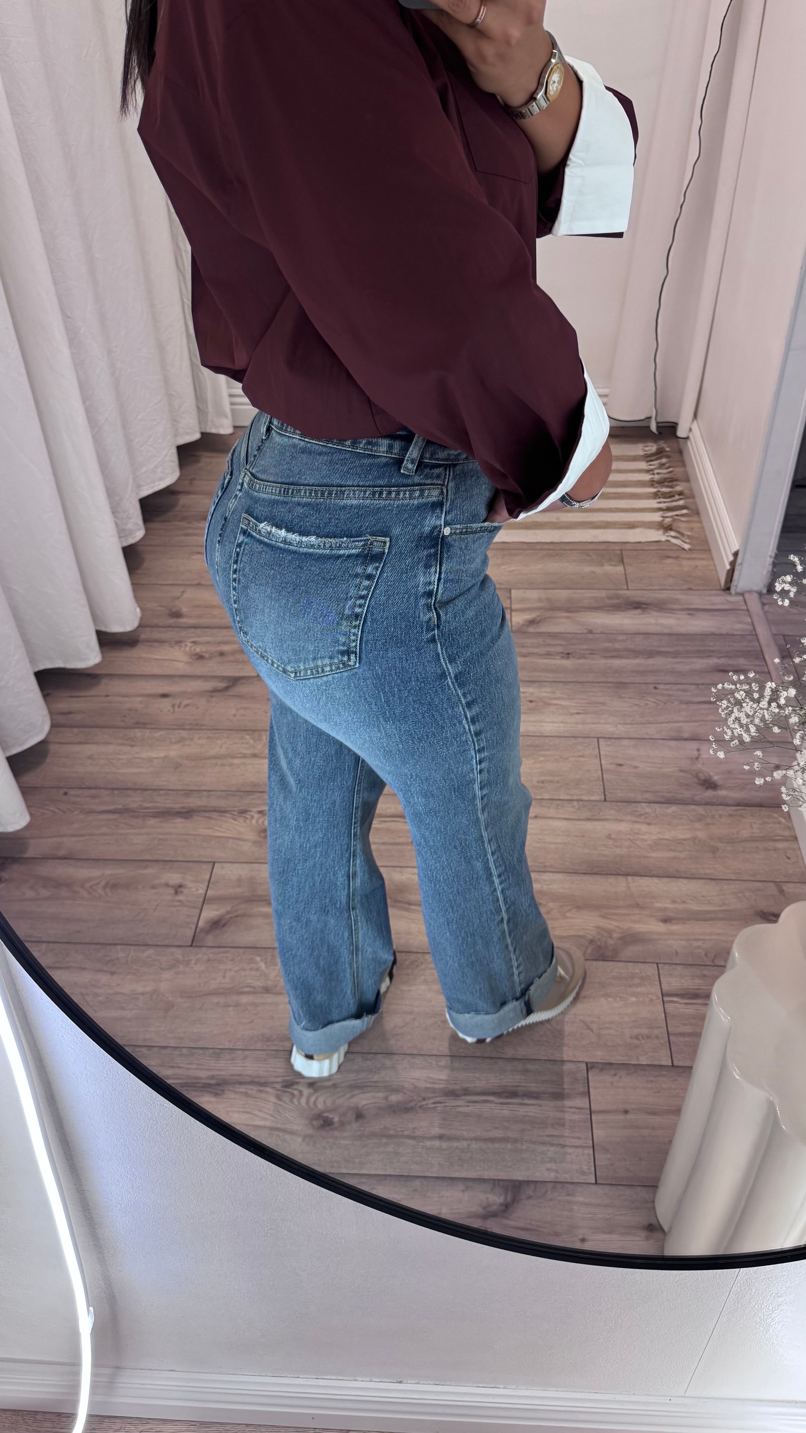 JEANS MOM