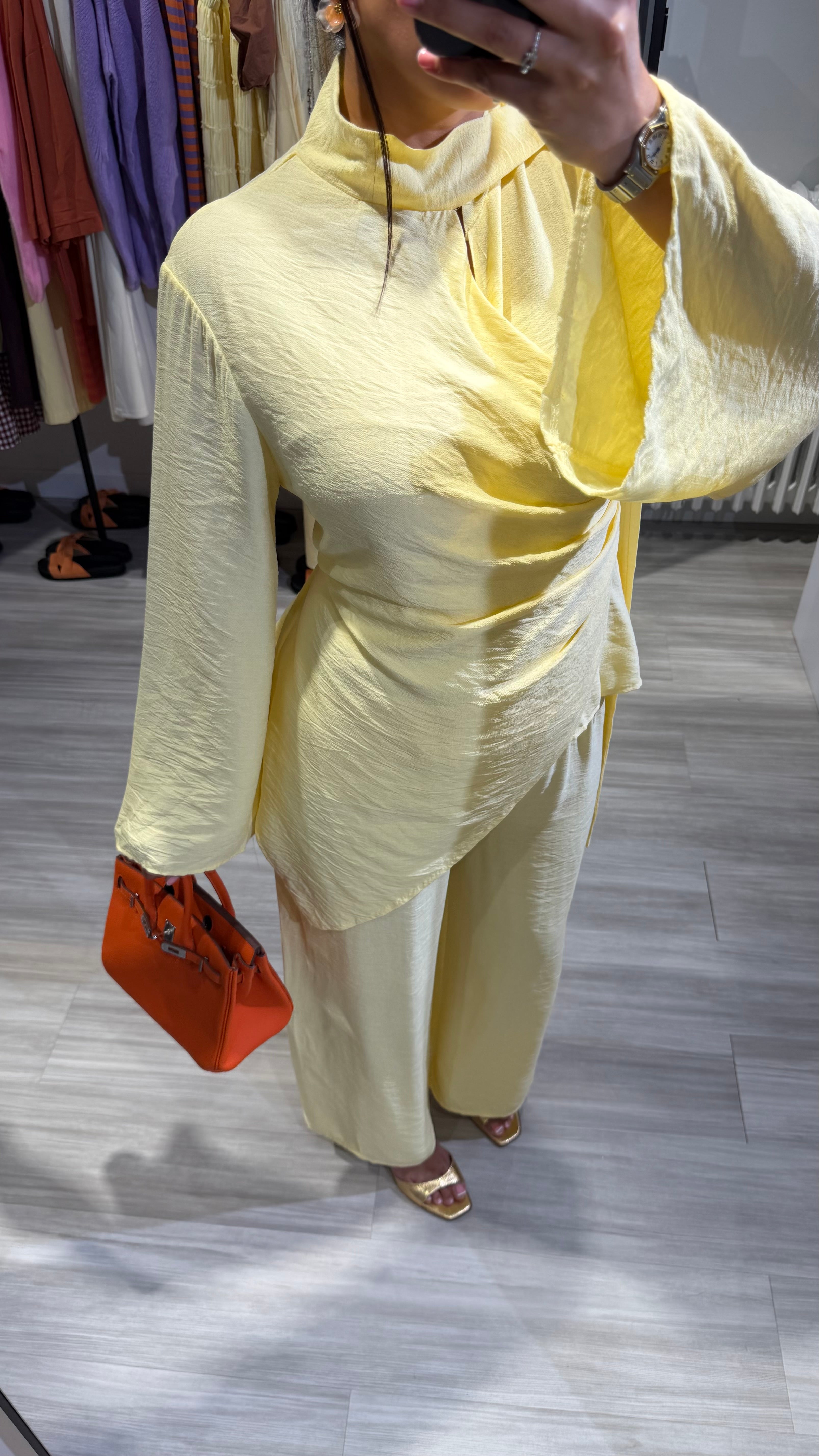 ENSEMBLE YELLOW