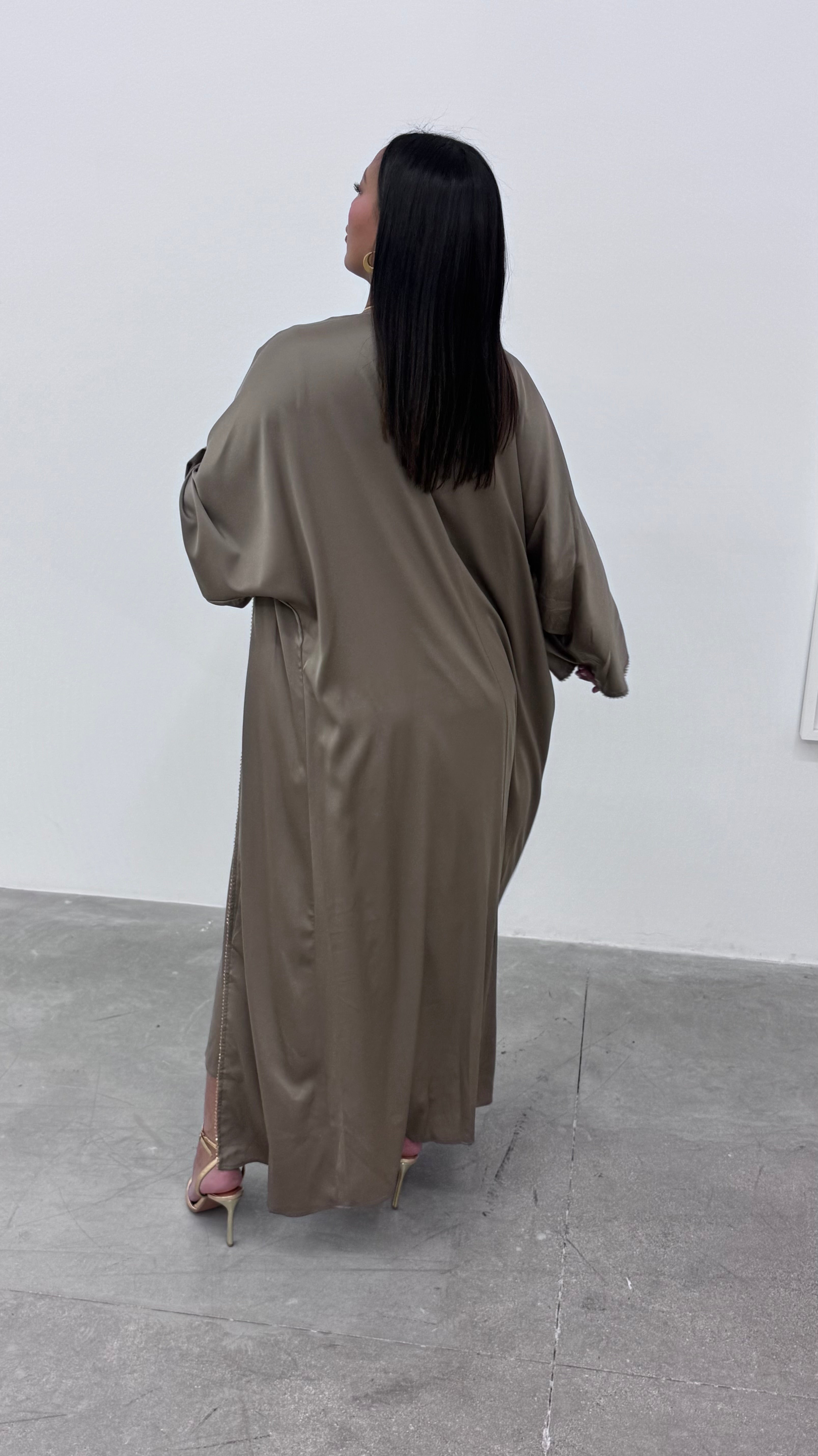 ABAYA + FOND DE ROBE (2 pièces )